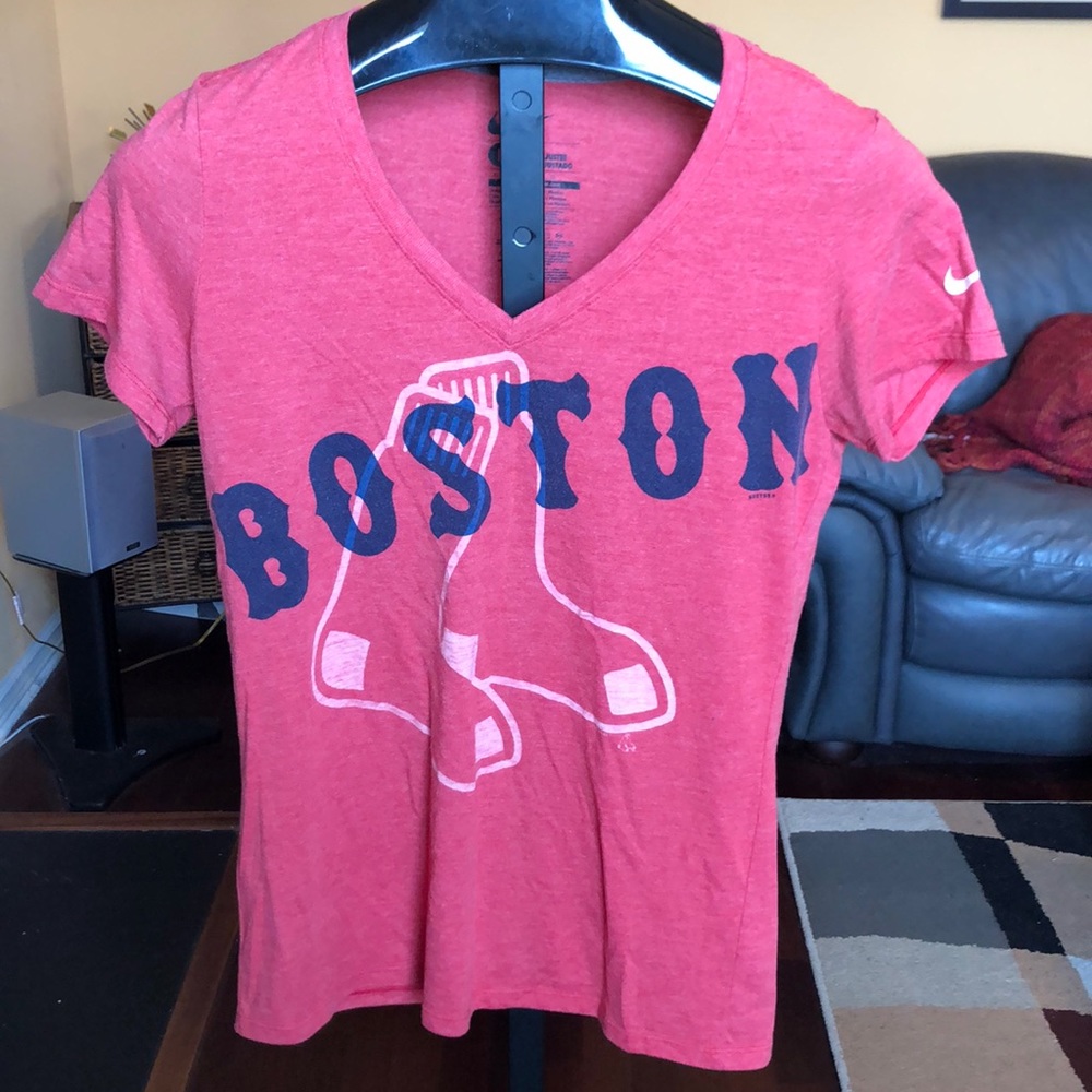 Boston Red Socks slim fit V neck Tee